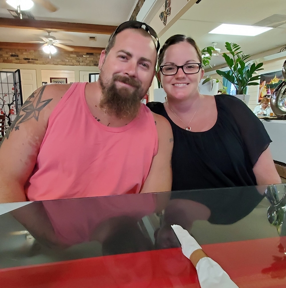 Meet your Posher, Jennifer - Picture 1 of 1